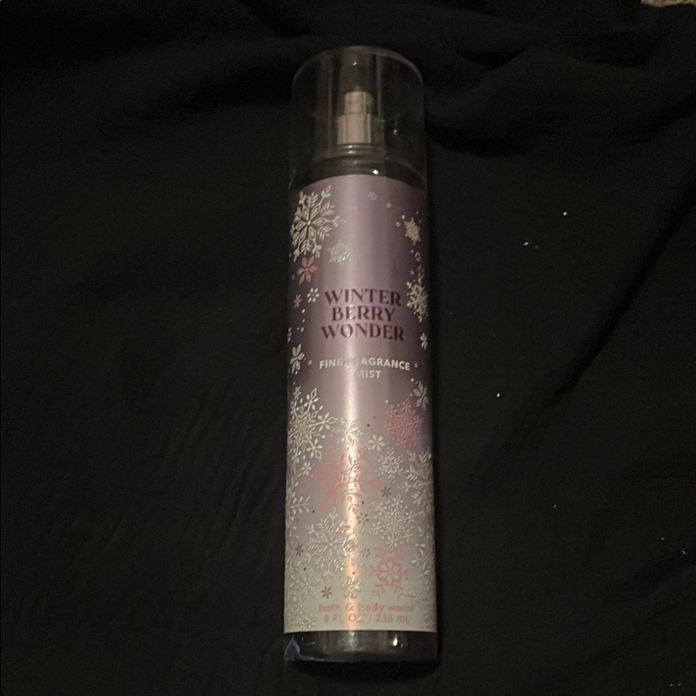 Bath & Body Works Winter Berry Wonder Fragrance Mist